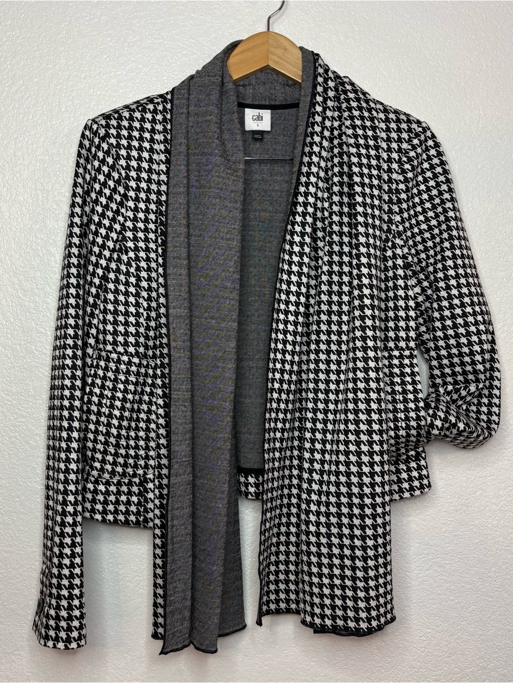 CAbi Black & White Houndstooth Open-Front Cardigan